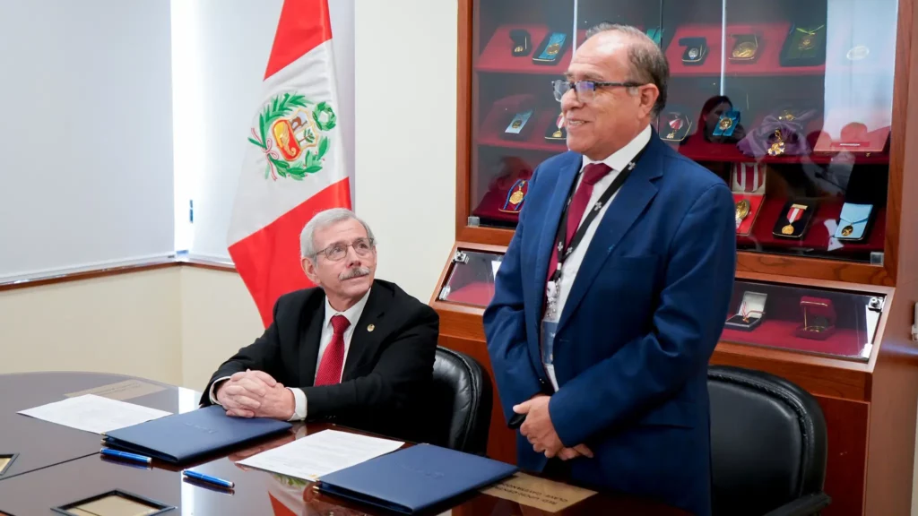 noti-301025-02-famee